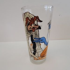 Coyote & roadrunner glass
